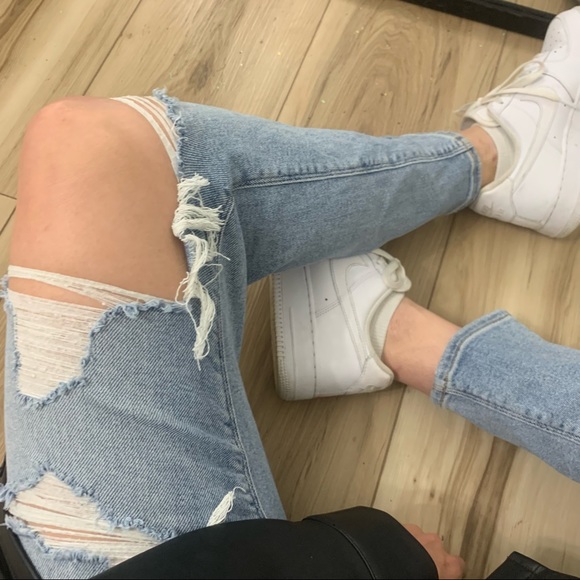 American eagle distressed mom jeans - Picture 5 of 8